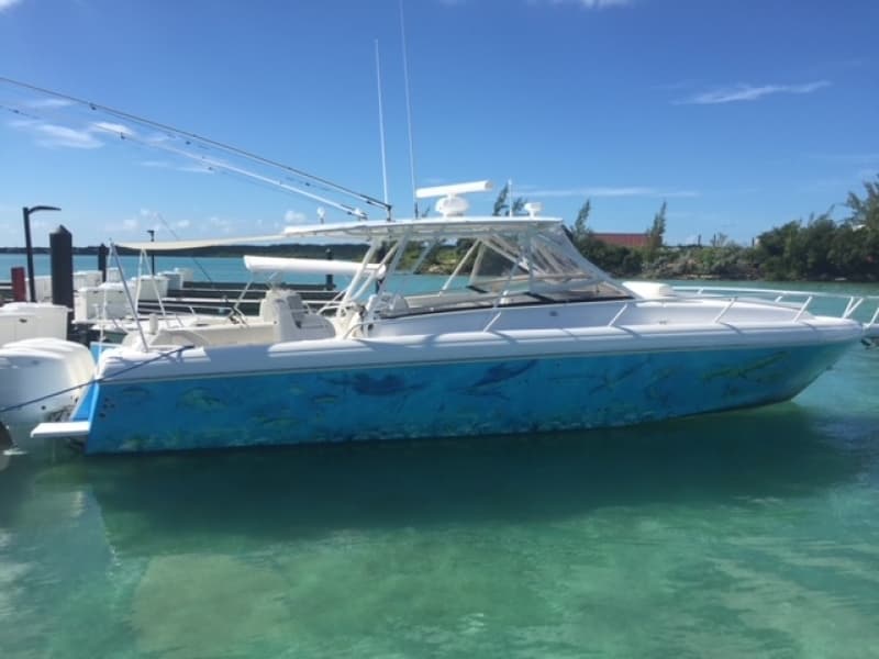 2003 Intrepid 377 Walkaround