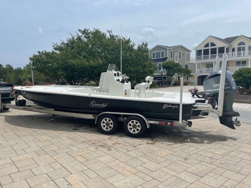 2015 Yellowfin 24 Bay