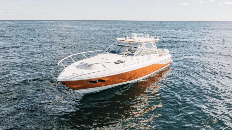2009 Intrepid 430 Sport Yacht