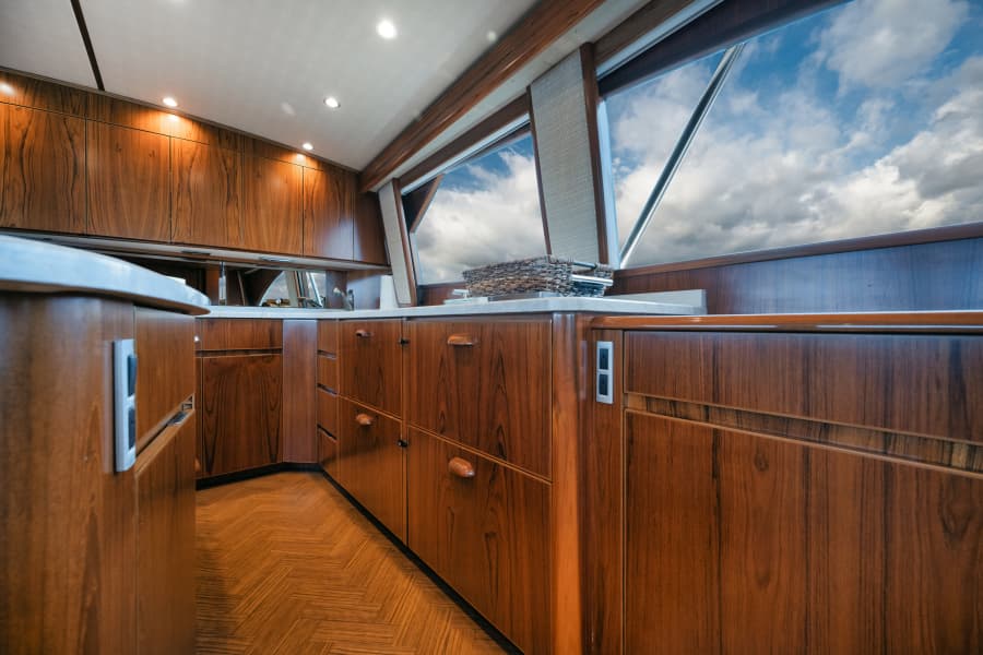 2016 Viking 62 Convertible