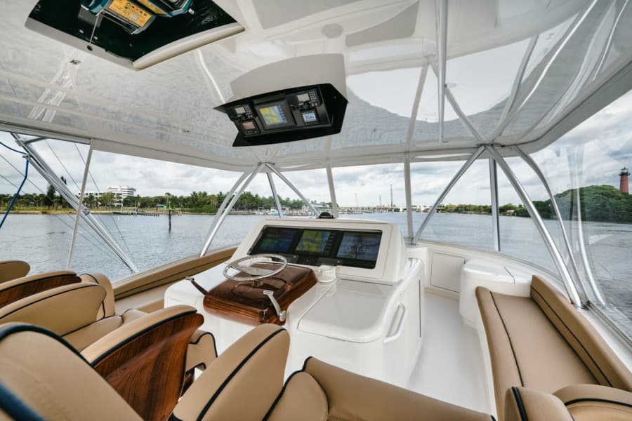 2016 Viking 62 Convertible