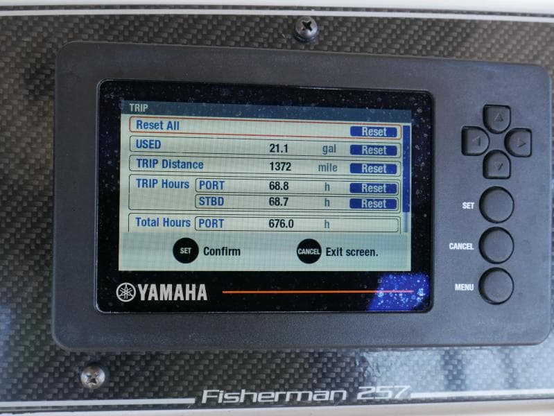 2017 Grady-White 257 Fisherman