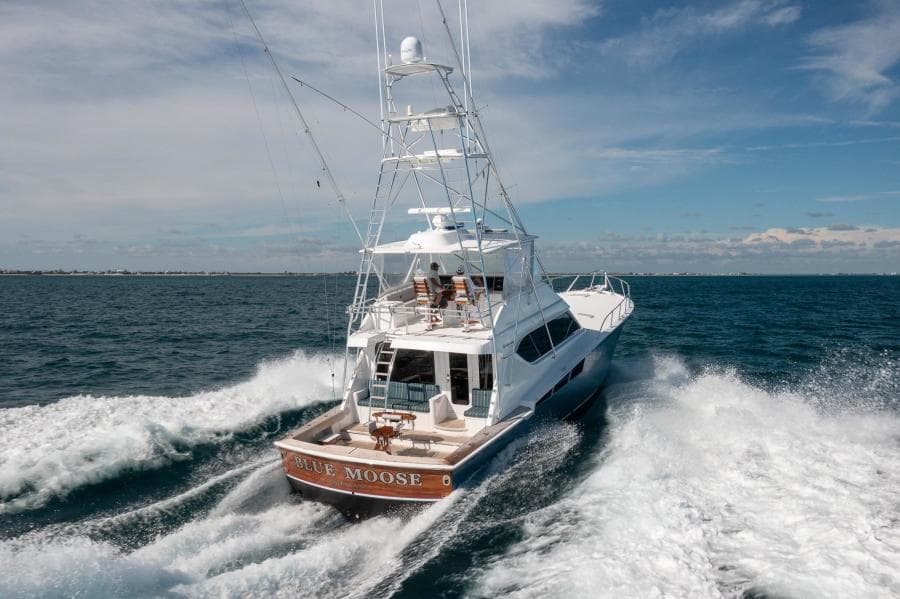 2005 Hatteras 60 Convertible