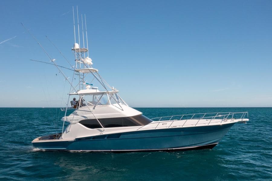 2005 Hatteras 60 Convertible