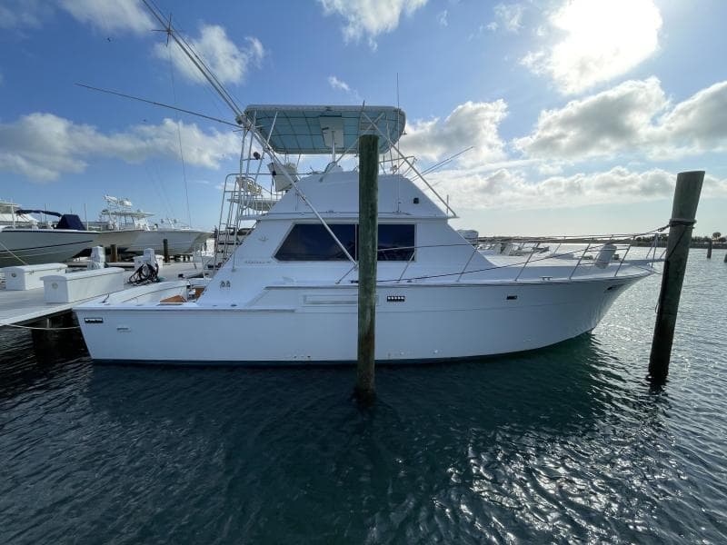 1984 Bertram 42 Convertible