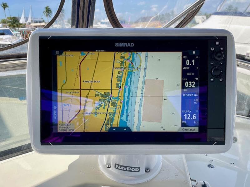 1989 Tollycraft 44 Cockpit Motor Yacht