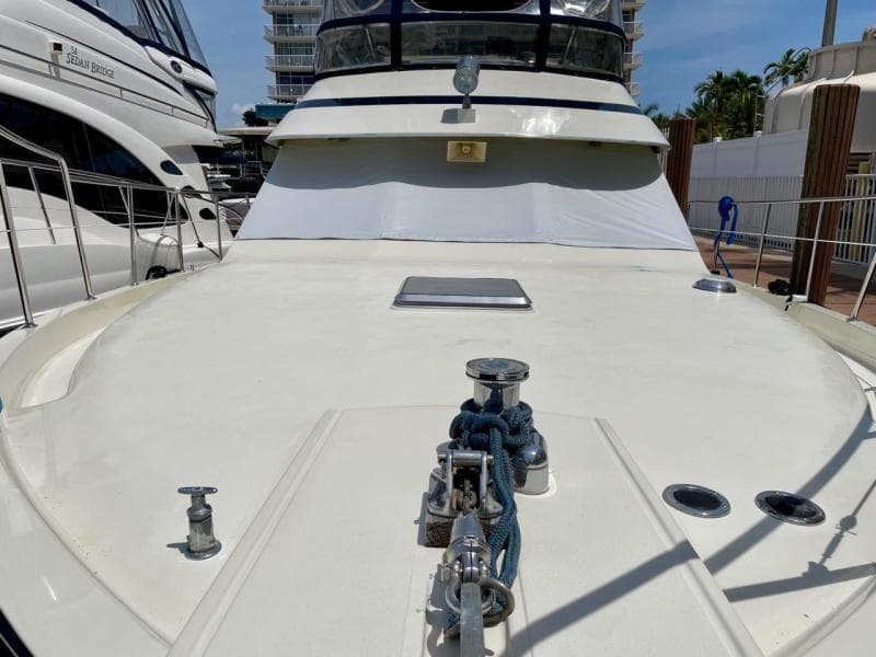 1989 Tollycraft 44 Cockpit Motor Yacht