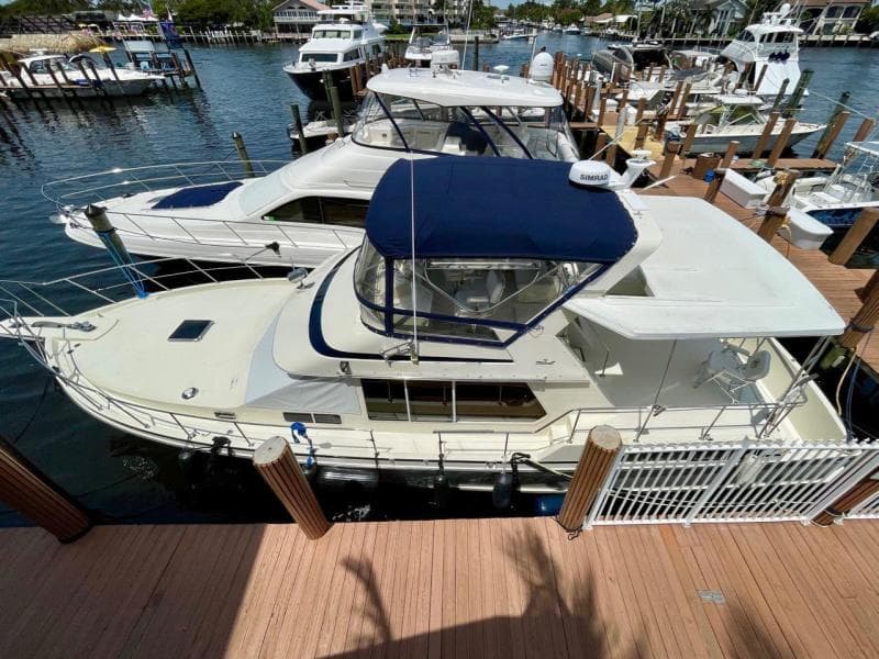 1989 Tollycraft 44 Cockpit Motor Yacht