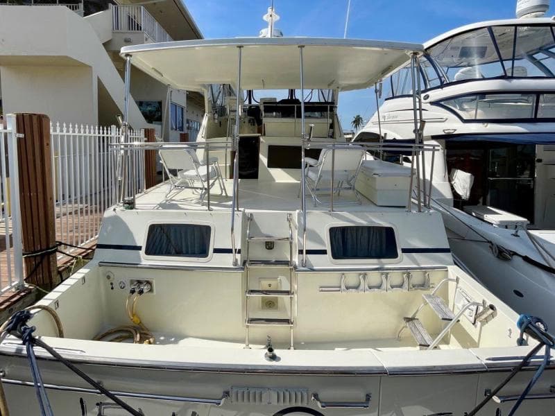 1989 Tollycraft 44 Cockpit Motor Yacht