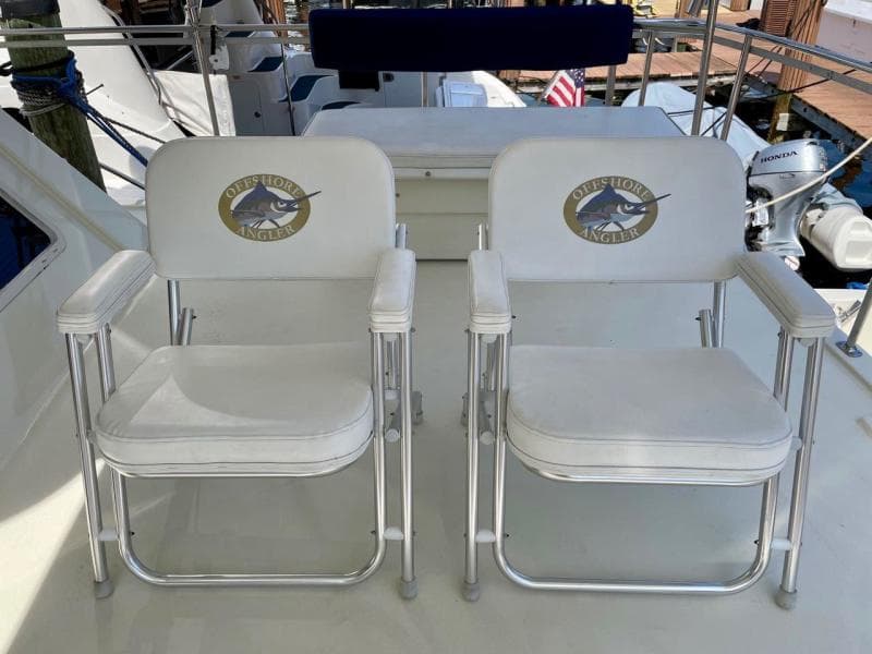 1989 Tollycraft 44 Cockpit Motor Yacht