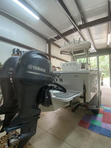 2004 Regulator 26FS