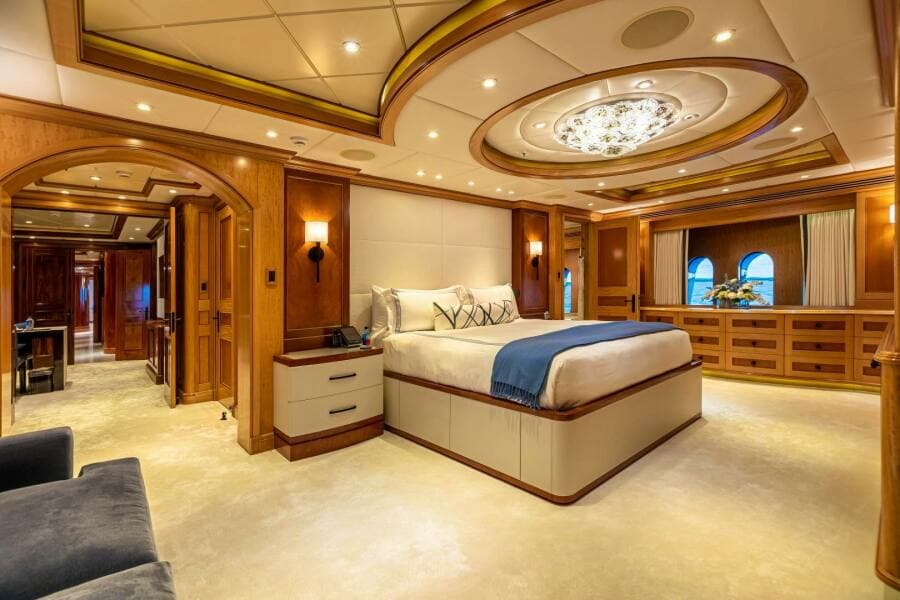 2009 Trinity Yachts Custom