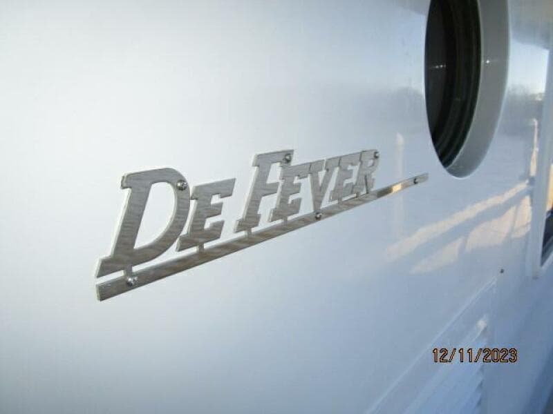 72' DeFever name plate