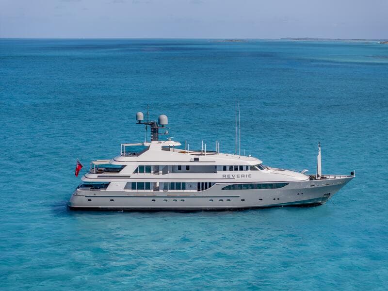 2000 Feadship 