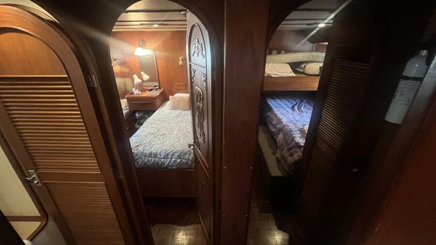 1986 Marine Trader Med Yacht 62 Yachtfish