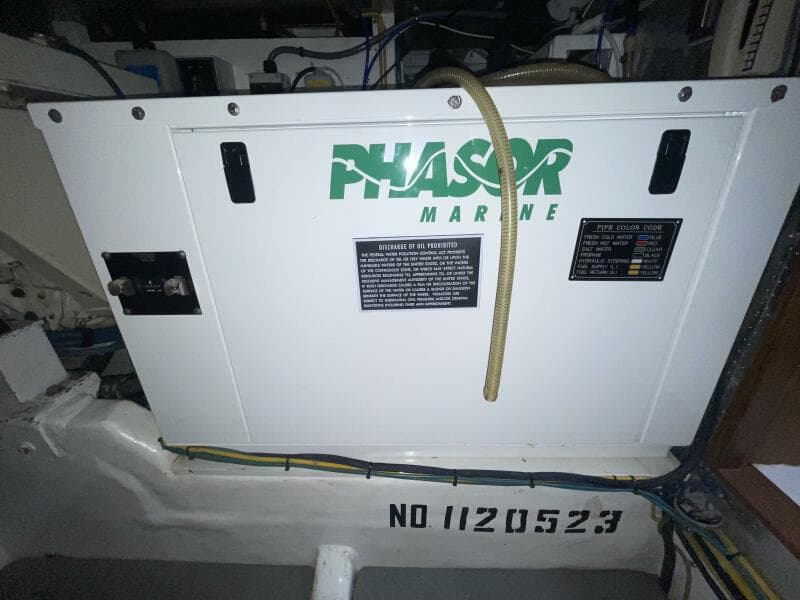 2002 Symbol 42 Sundeck