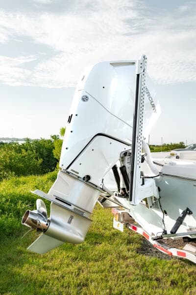 2022 Everglades 253CC