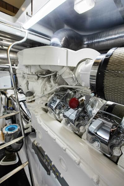 2021 Valder Yachts Power Cat