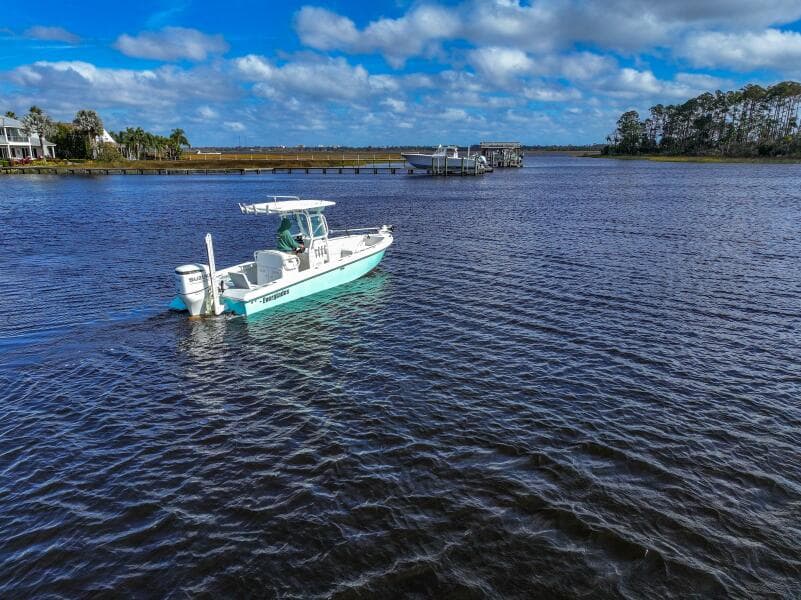 2024 Everglades 243CC