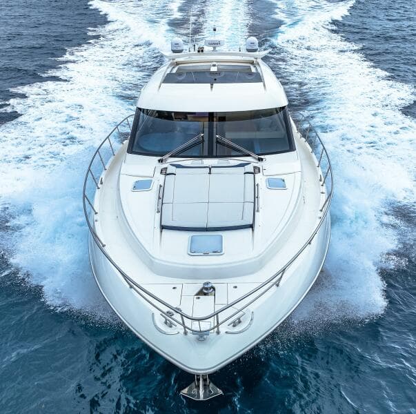 2022 Riviera 6000 Sport Yacht Platinum Edition
