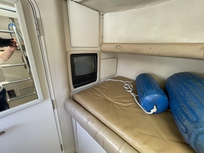 1998 Sea Ray 630 Super Sun Sport