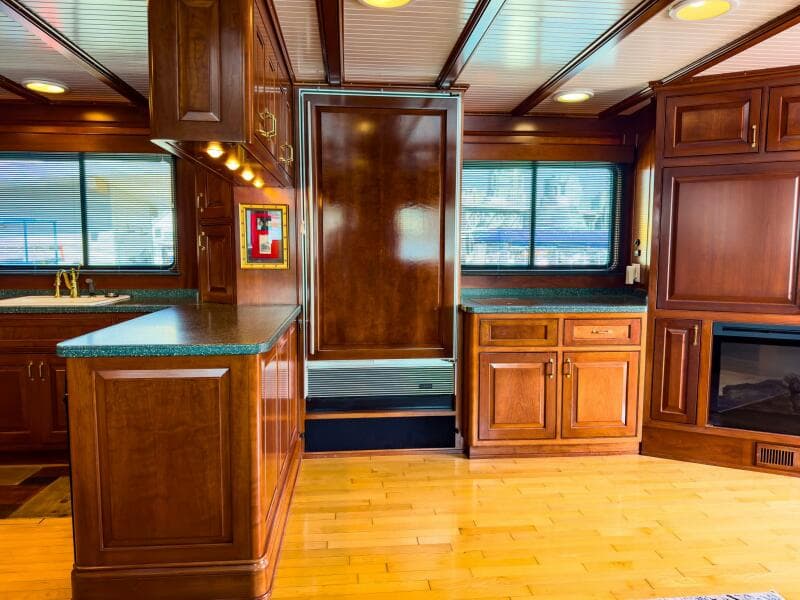 2002 Trawler Custom Aluminum