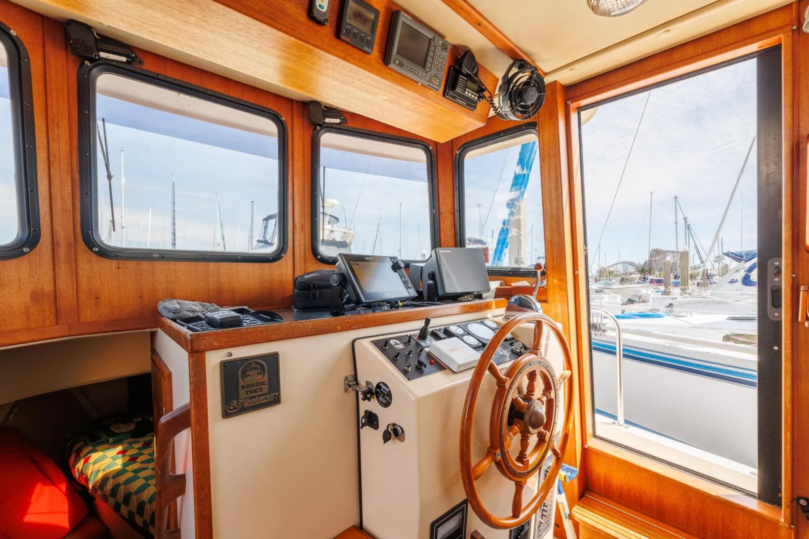 2000 Nordic Tugs 32