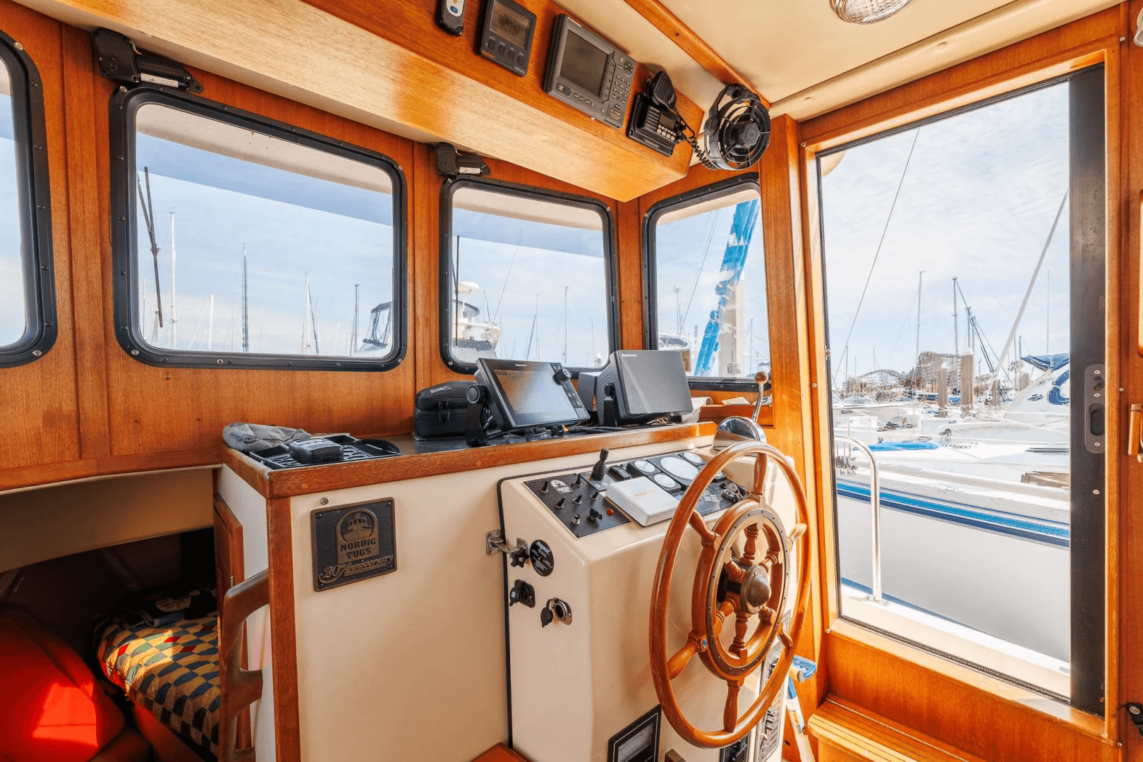 2000 Nordic Tugs 32