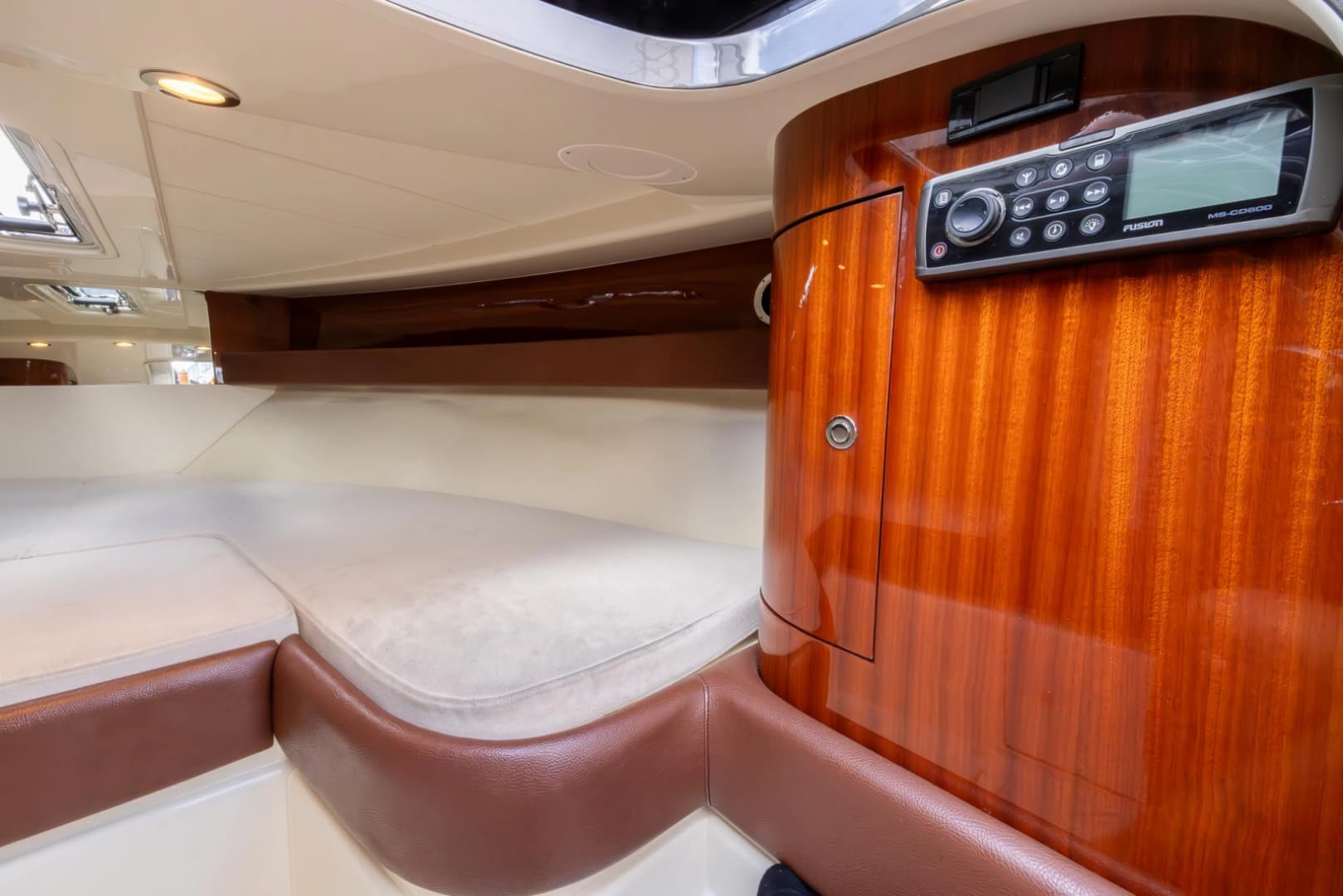 2013 Riva 33' Aquariva Super