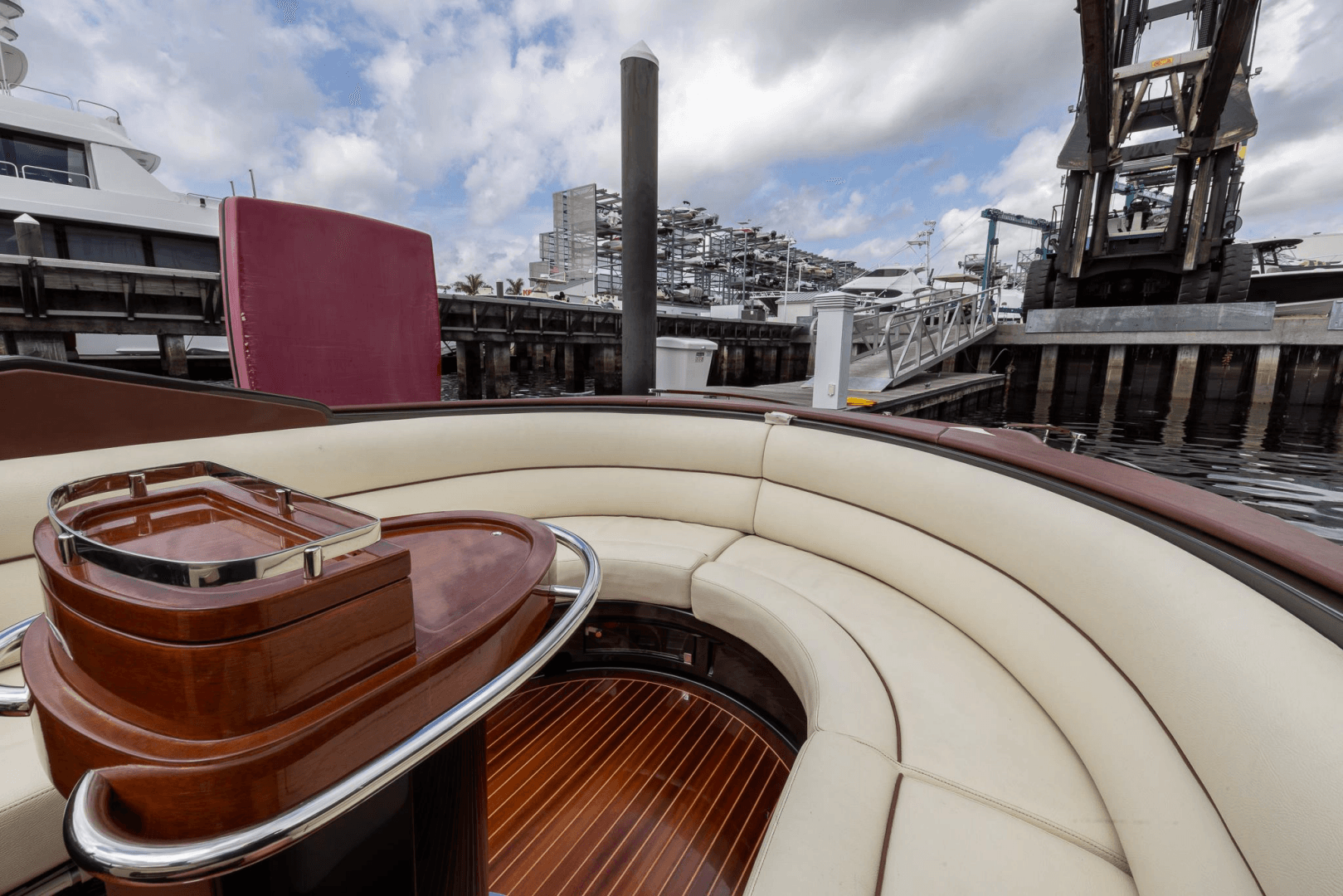 2013 Riva 33' Aquariva Super