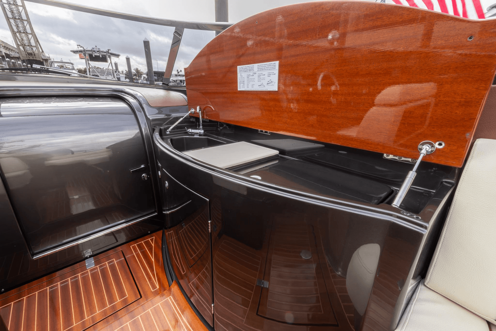 2013 Riva 33' Aquariva Super