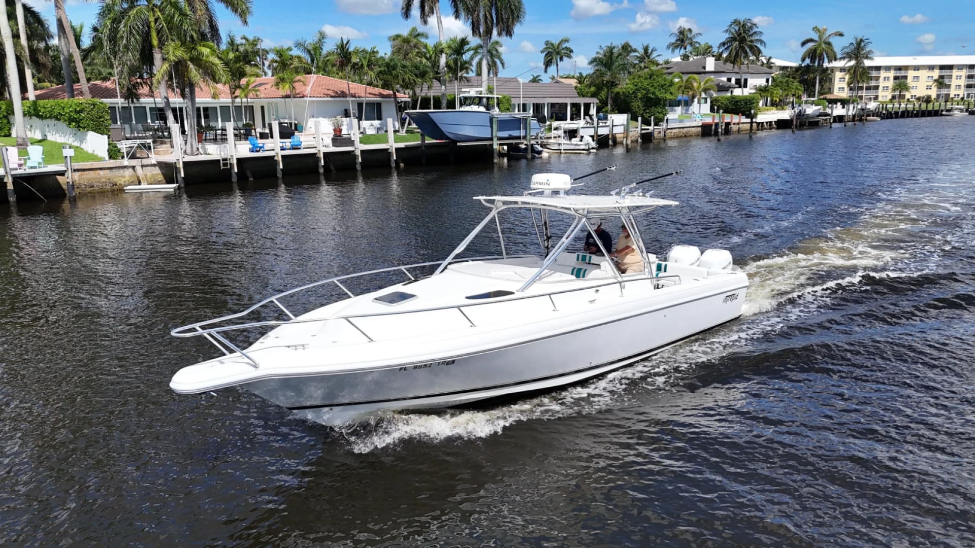 2004 Intrepid 348 WA