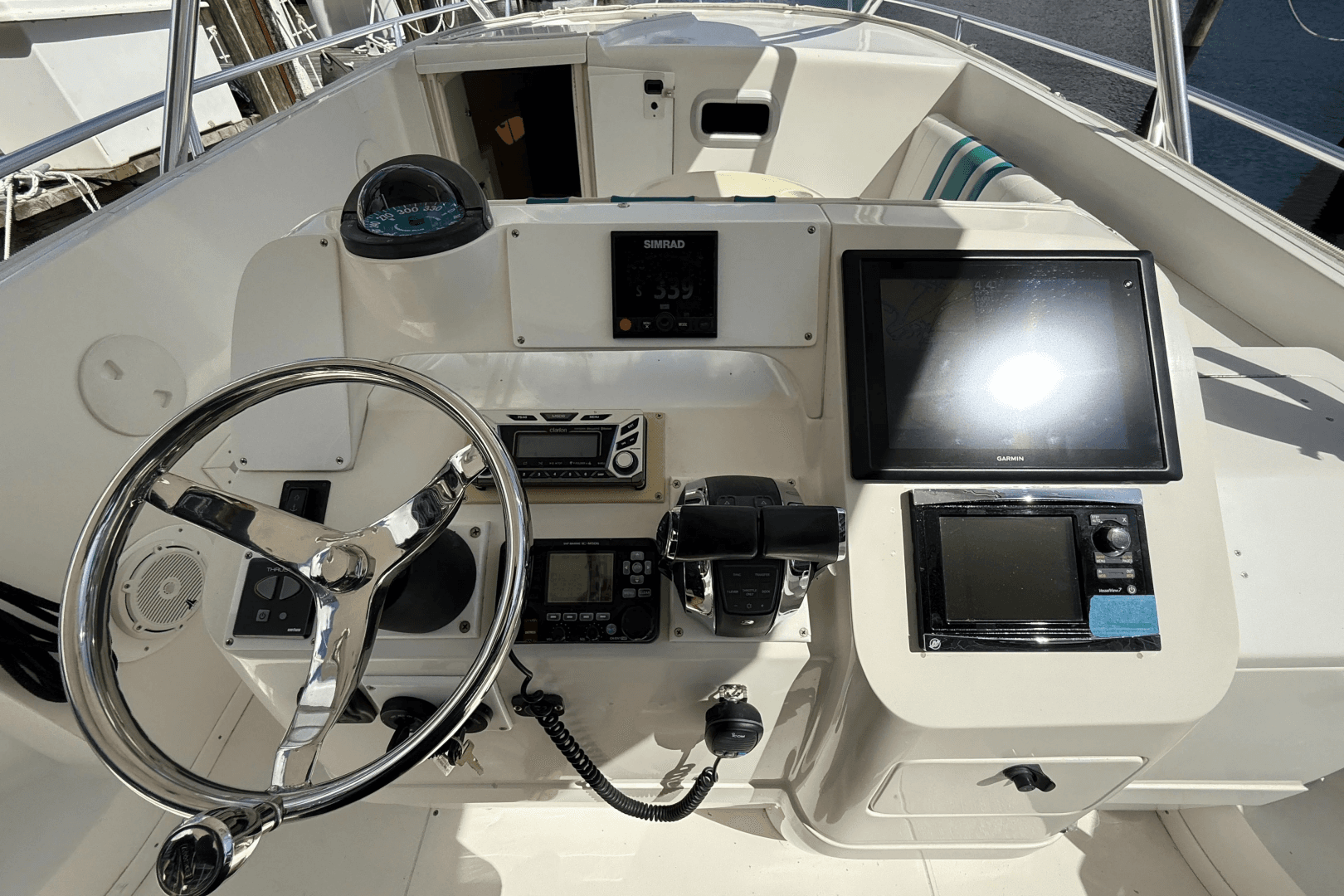 2004 Intrepid 348 WA