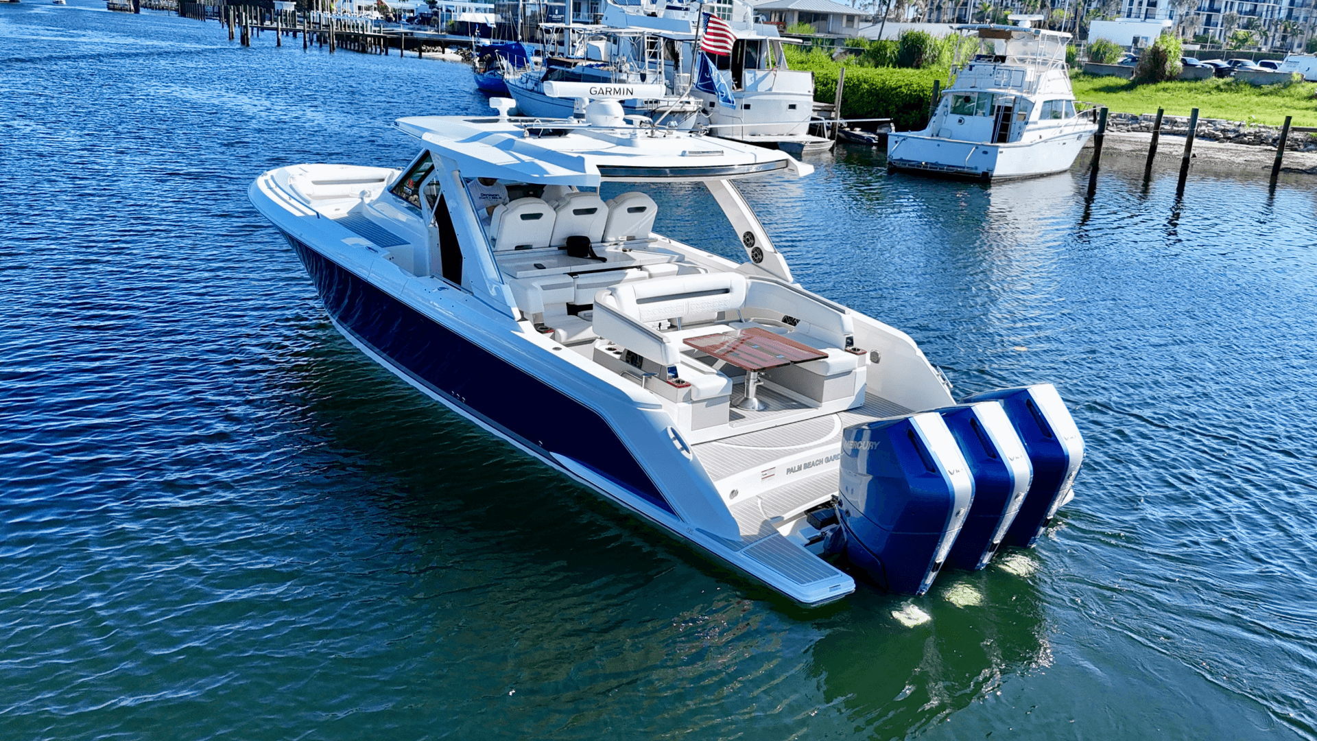 2023 Tiara Yachts 38 LS