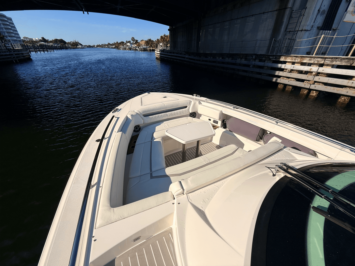 2023 Tiara Yachts 38 LS