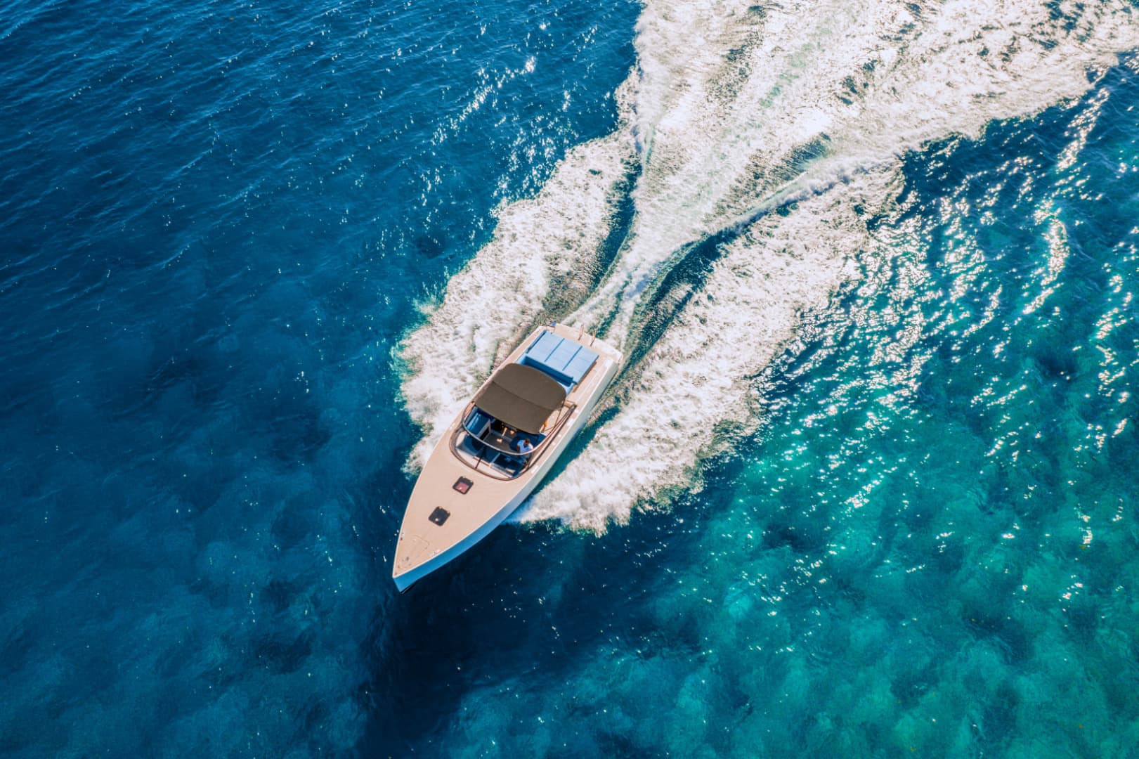 2014 VanDutch 40