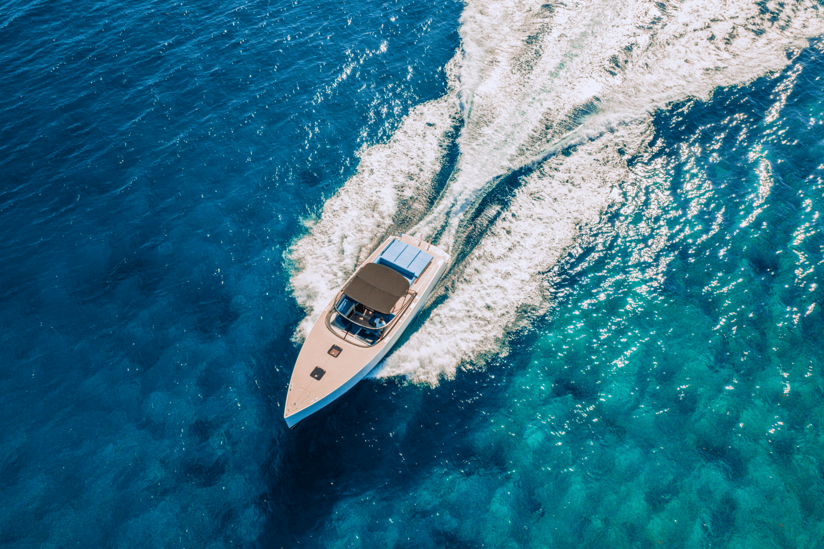 2014 VanDutch 40