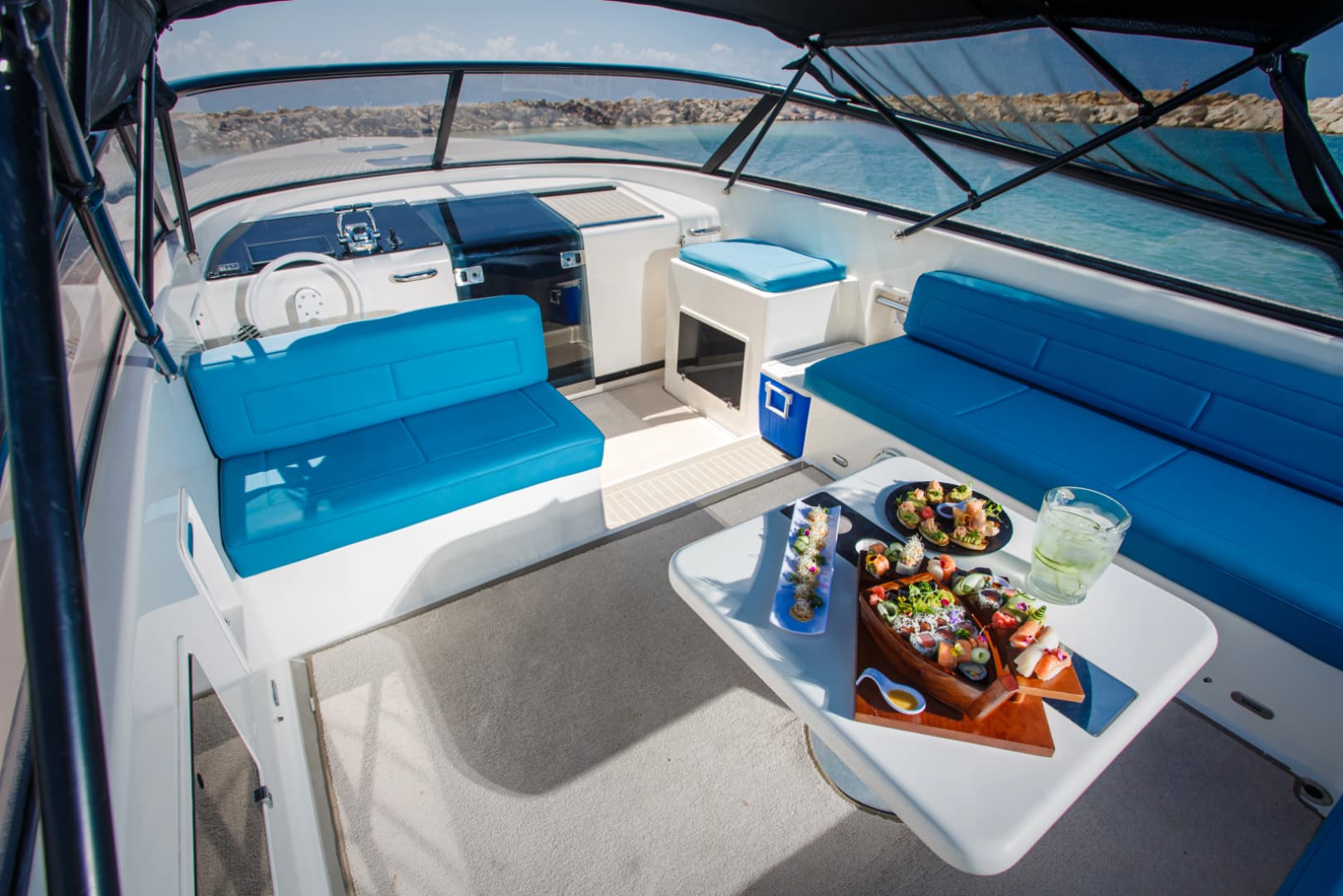 2014 VanDutch 40