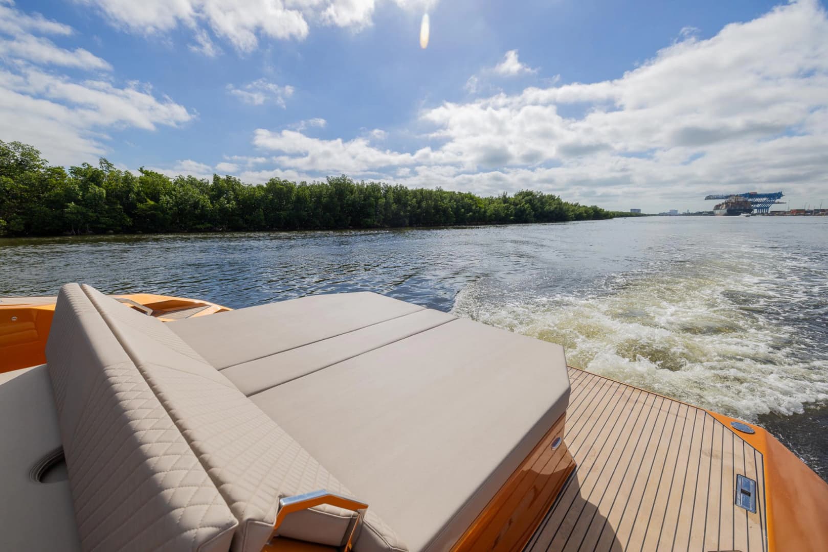 2022 SAY Carbon Yachts 42 Open