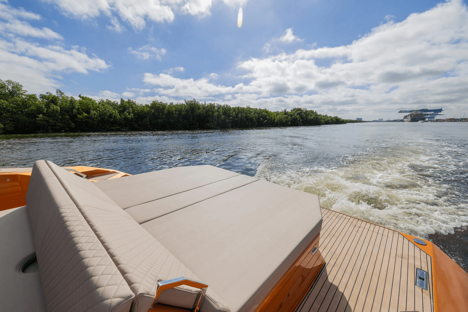 2022 SAY Carbon Yachts 42 Open