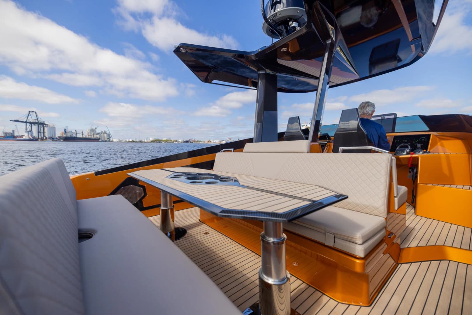 2022 SAY Carbon Yachts 42 Open