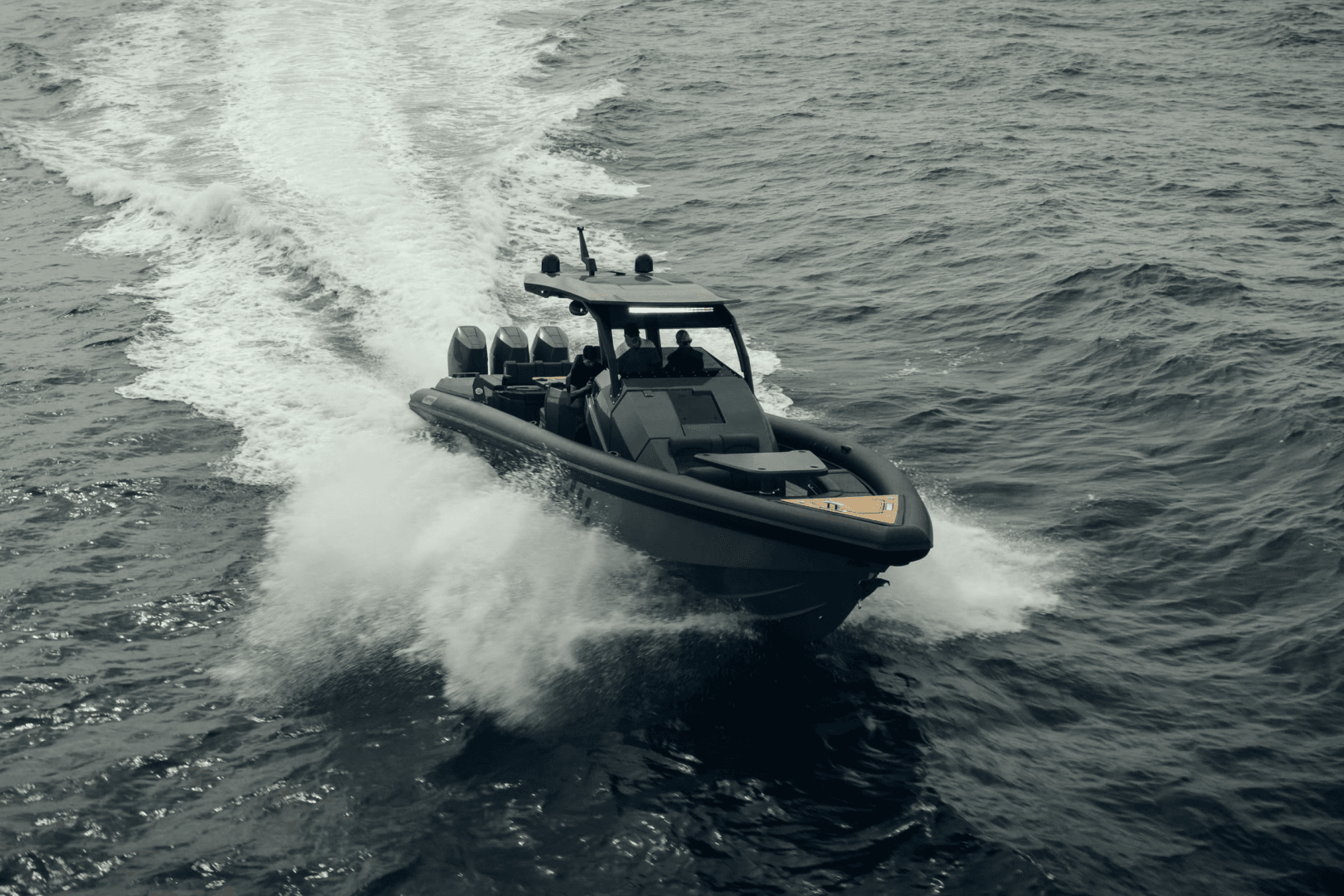 2024 Skipper 42 Carbon Edition
