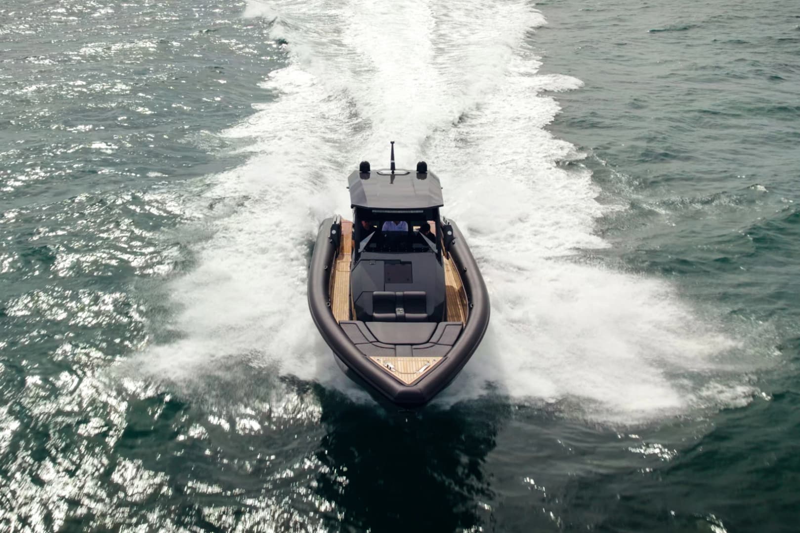 2024 Skipper 42 Carbon Edition