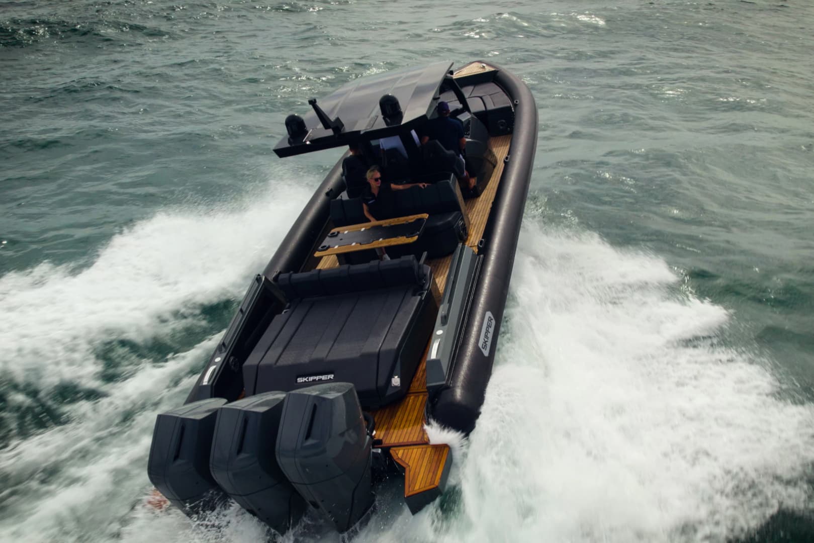 2024 Skipper 42 Carbon Edition