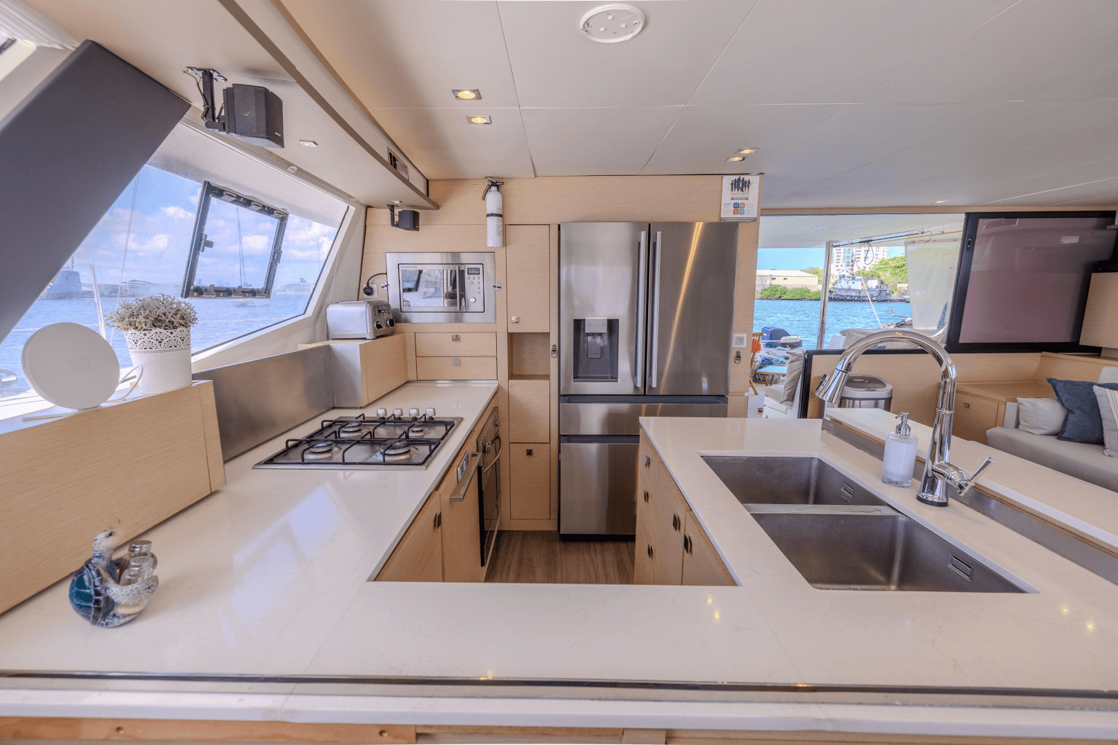 2017 Fountaine Pajot Ipanema 58