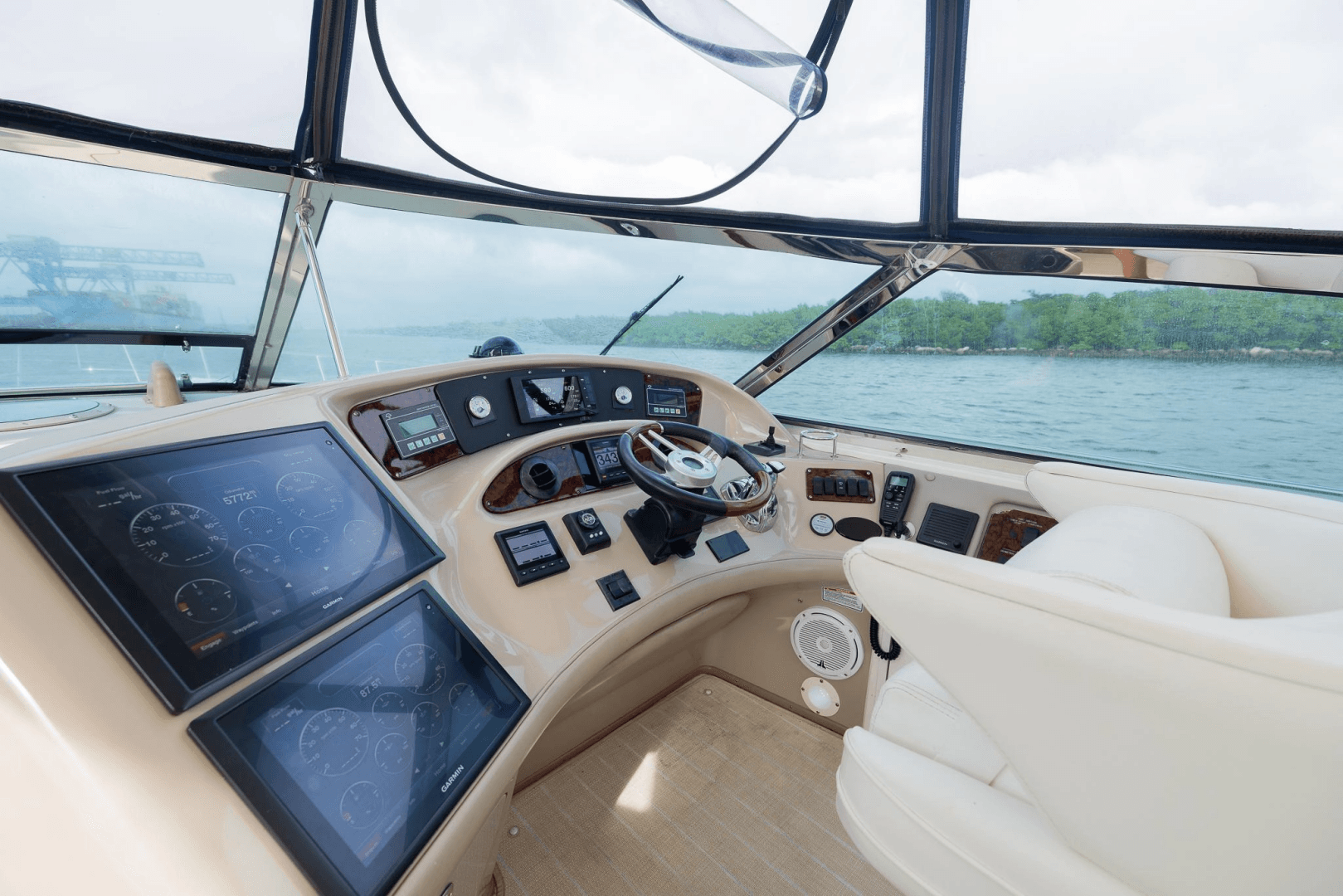 2005 Sea Ray 600 Sun Sport