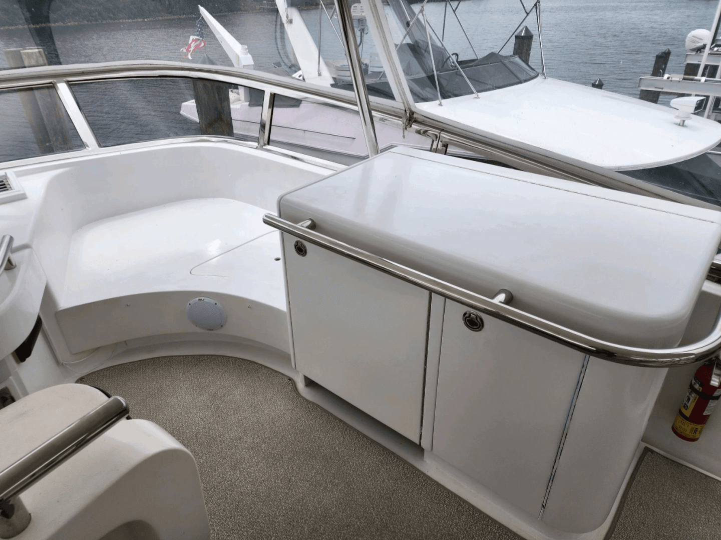 2003 Horizon 64