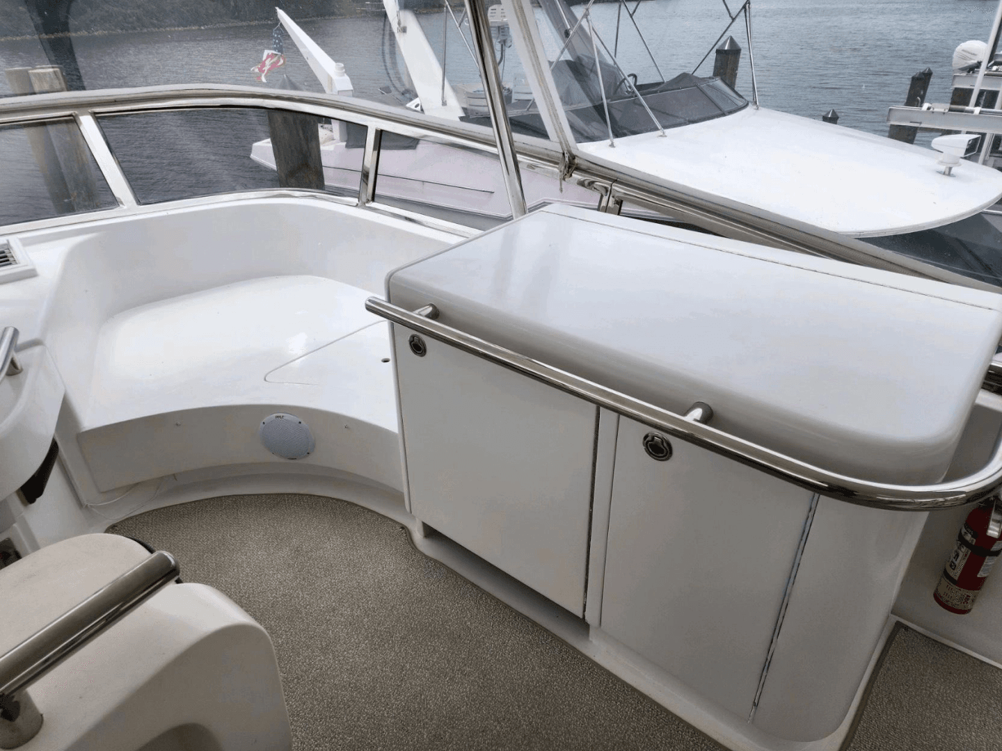 2003 Horizon 64