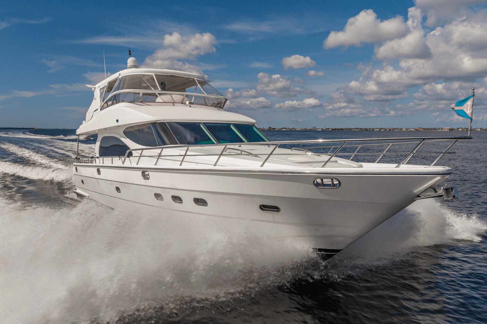 2003 Horizon 64