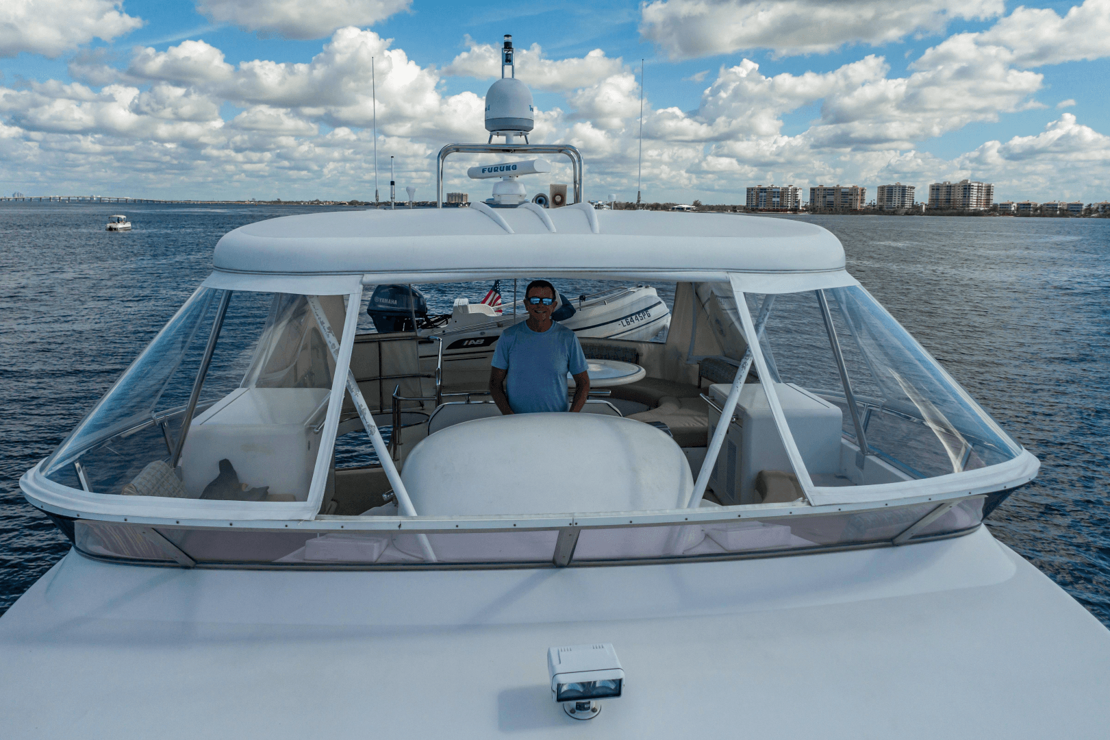 2003 Horizon 64